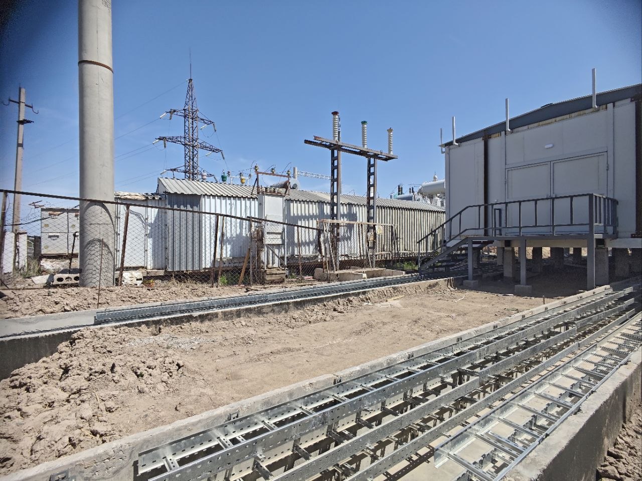 Construction of the "Lochin" 150 MW / 300 MWh Battery Energy Storage System (BESS) in the Andijan Region